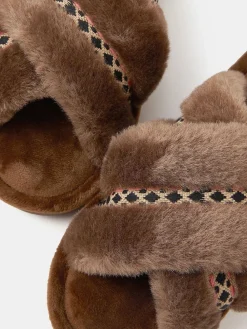 Accessorize chaussons à glissière croisée tressée duveteuse|Femme Chaussons