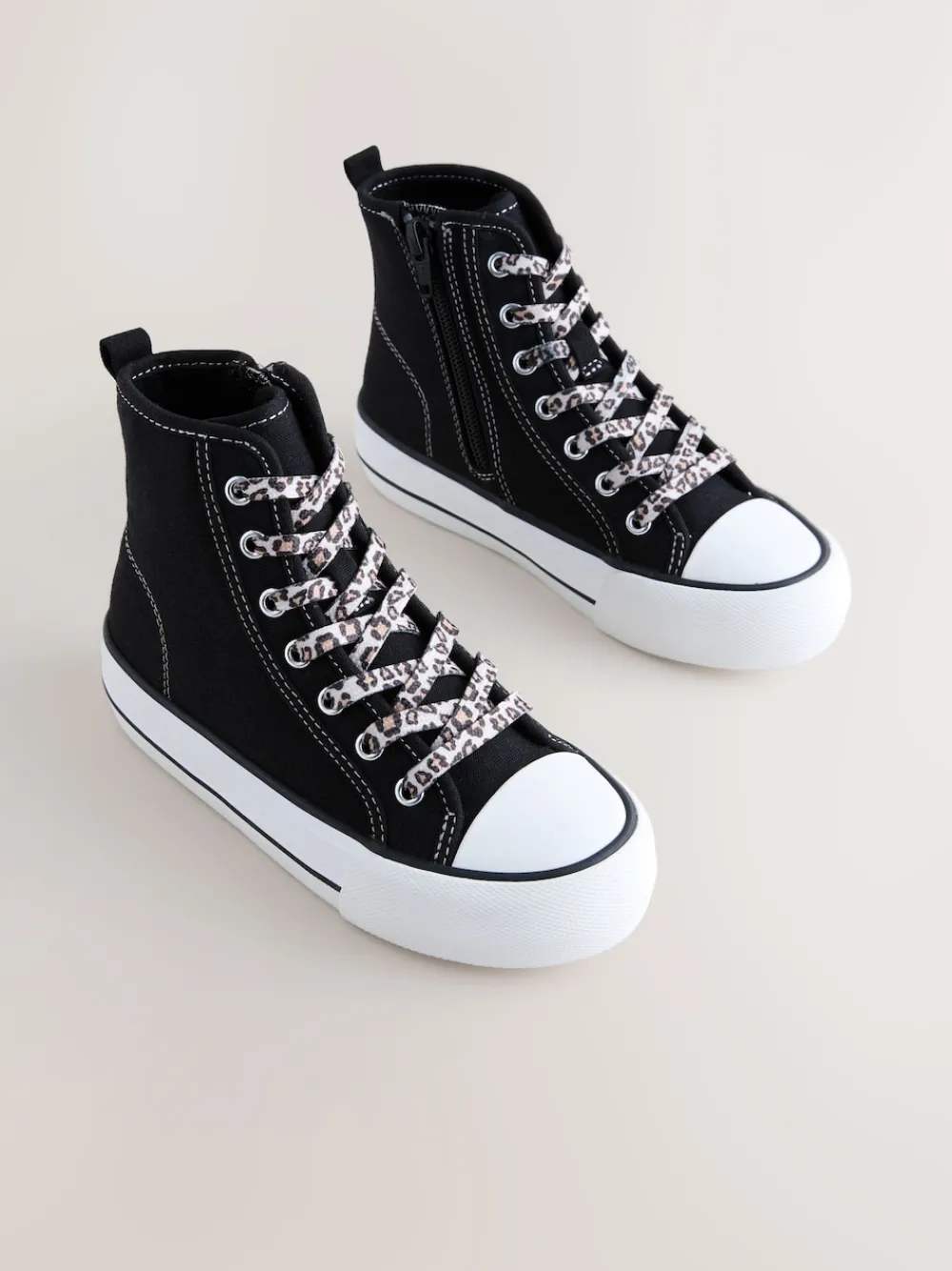 Outlet Next - À lacets High Top Trainers Noir