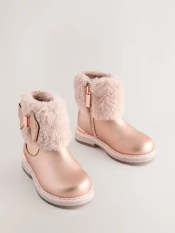 Baker by Ted Baker Rose - Bottes poignets en fausse fourrure avec nœud pour fille